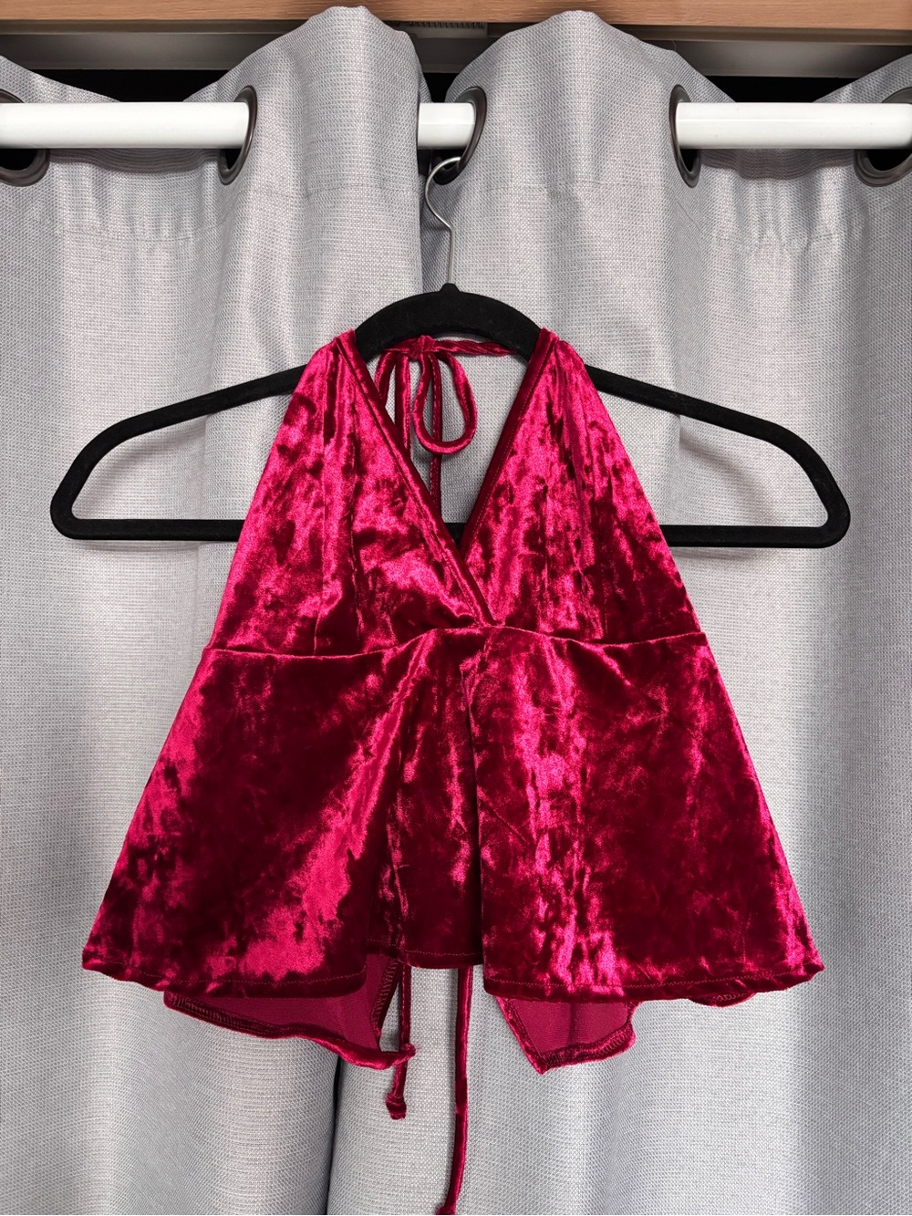 Don’t Ask Why by American Eagle Crushed Red Velvet Peplum Halter Top Size OS